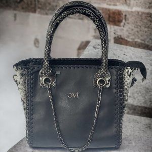 Stylish Python Print Faux Leather Hobo Bag: Statement Piece for Every Outfit!